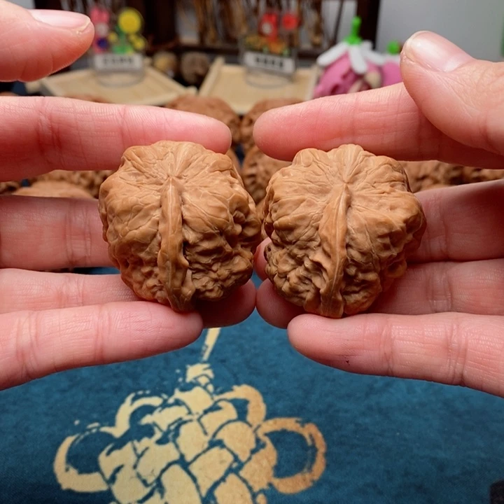 文玩核桃把件一帆风顺37