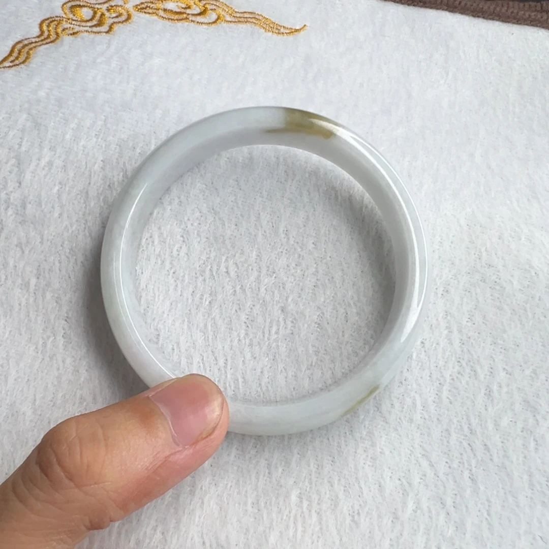翡翠手镯未镶嵌手镯翡翠