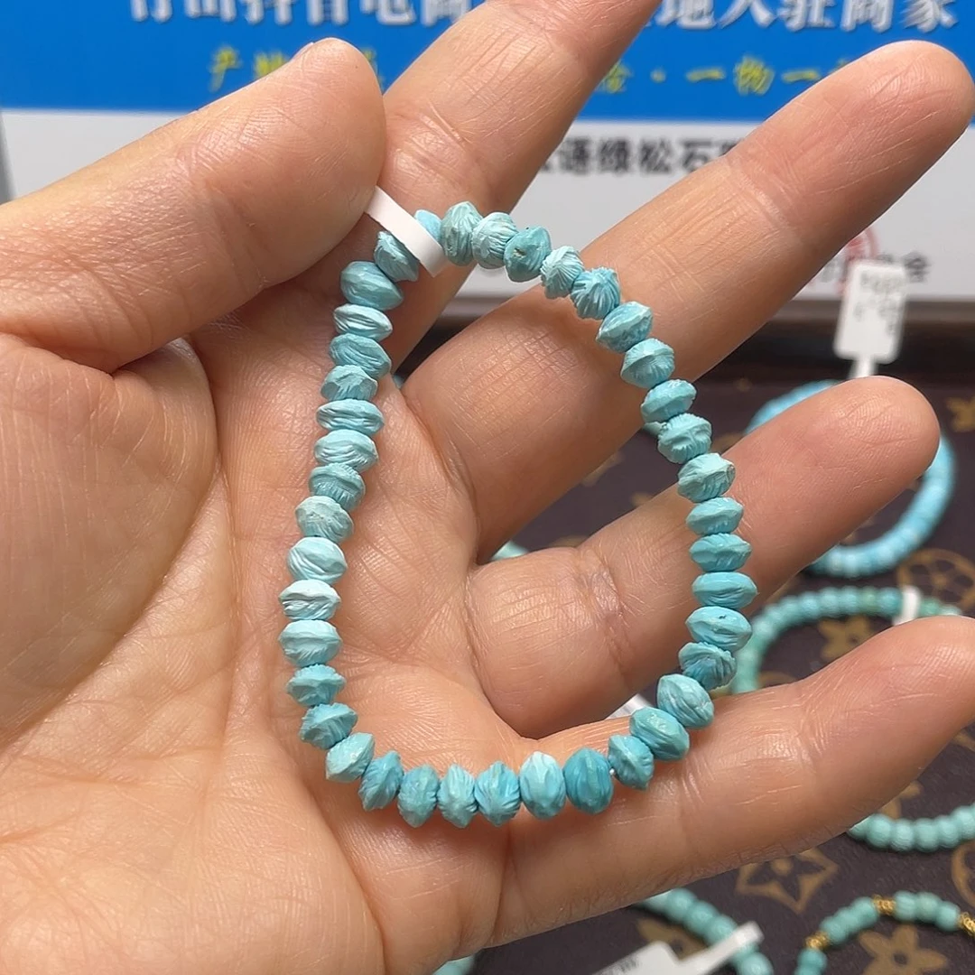 绿松石未镶嵌珠宝奇石012
