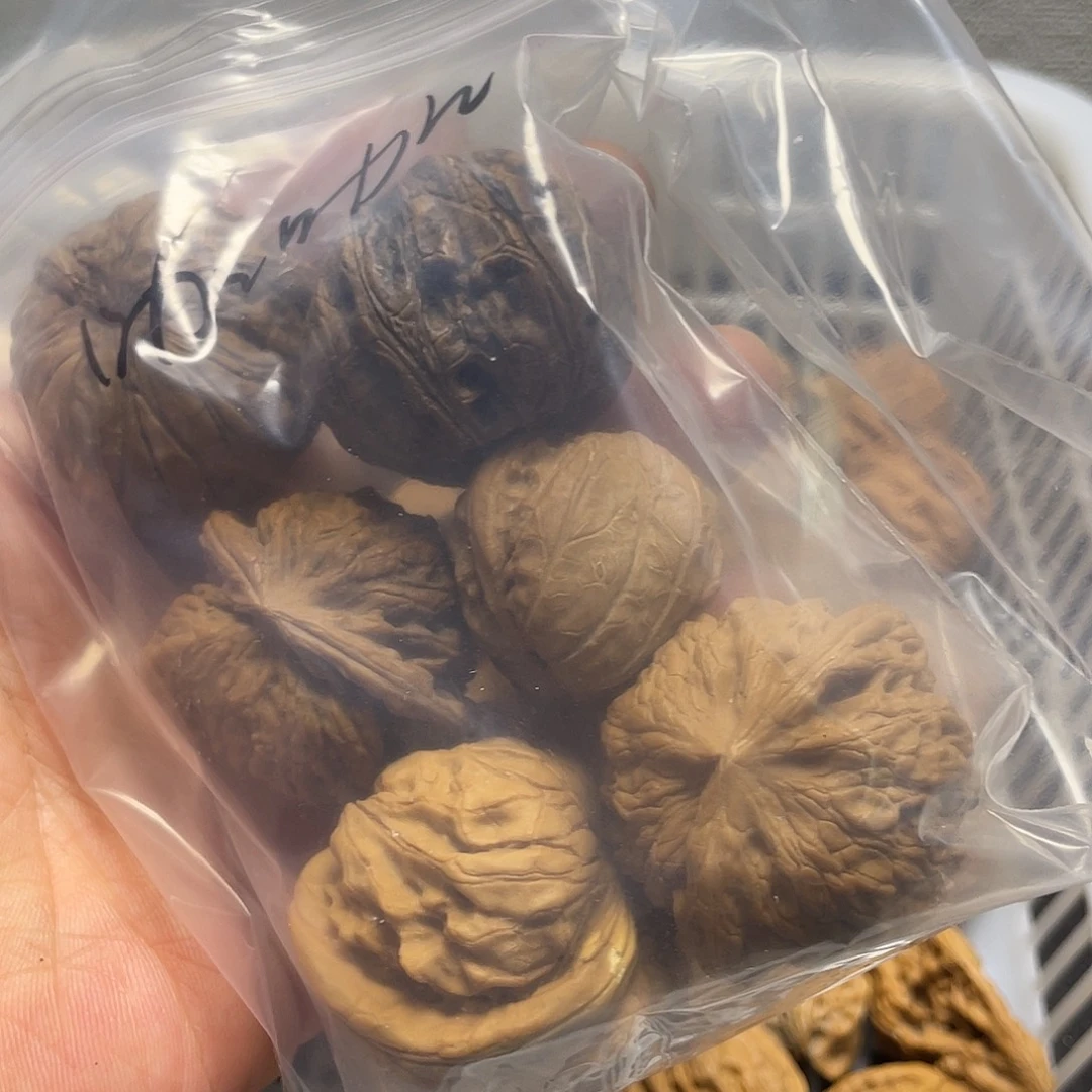 咖***咖吊坠文玩核桃文玩核桃