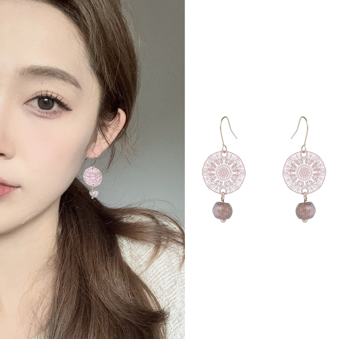 oushipei/欧诗佩 铜合金亚克力耳饰 新中式淡紫色圆形花朵耳钩女