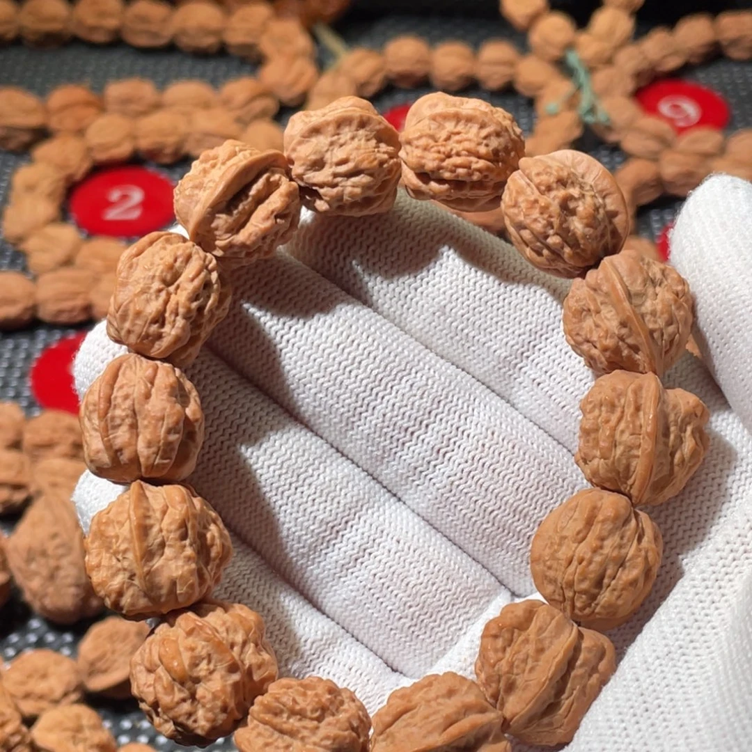 以***人手串文玩核桃嵩山蛤蟆头原皮矮桩