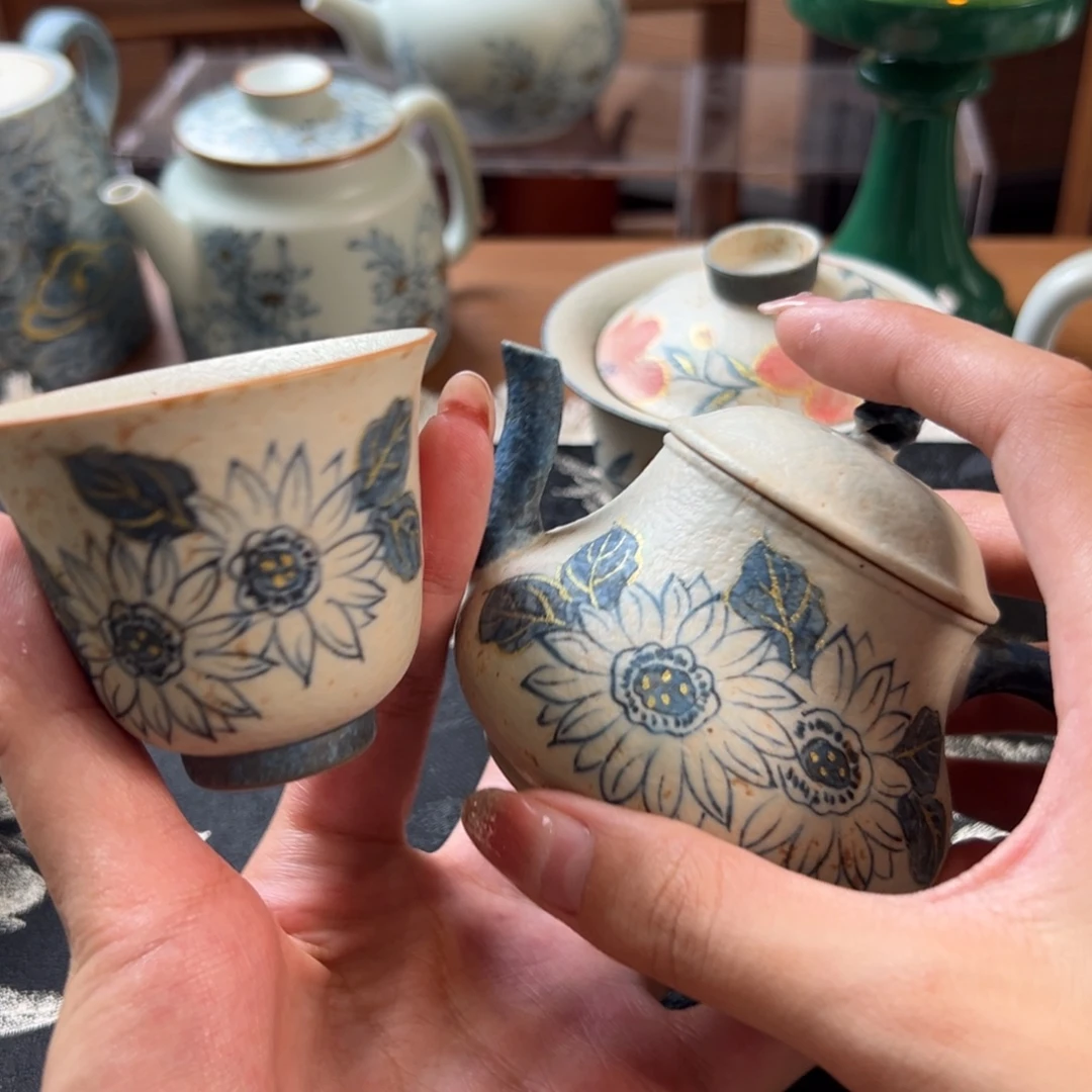 茶具等产品的生产和销售工作