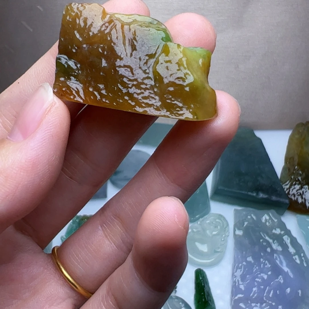 未镶嵌定制翡翠不包工