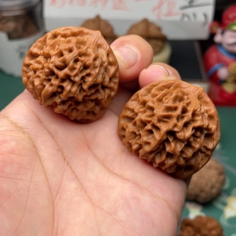 【闪购商品】文玩核桃吊坠37秦闷