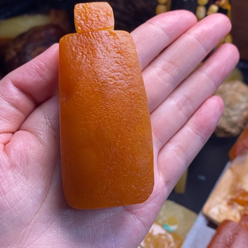【闪购商品】定制琥珀裸石，。