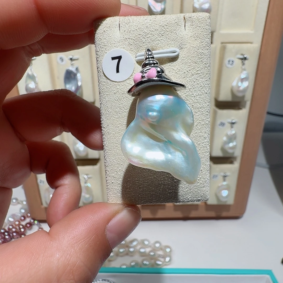 合金淡水珍珠颈饰