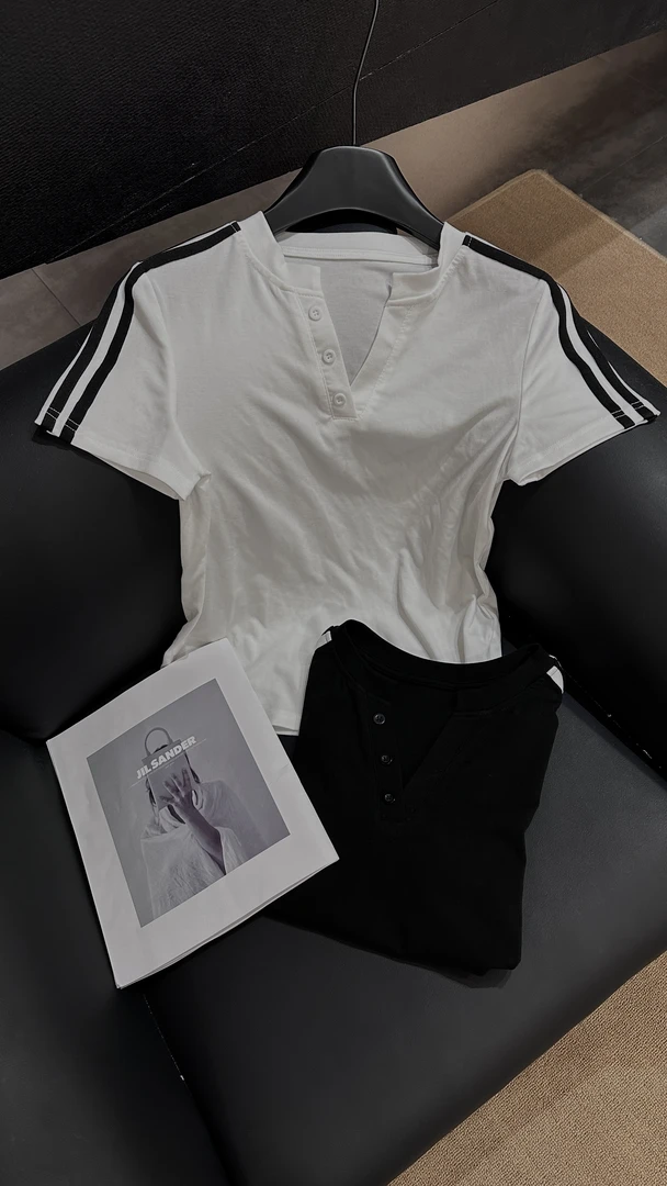 XIWEN推荐 【城市运动风】V领排汗新纽扣T恤夏季