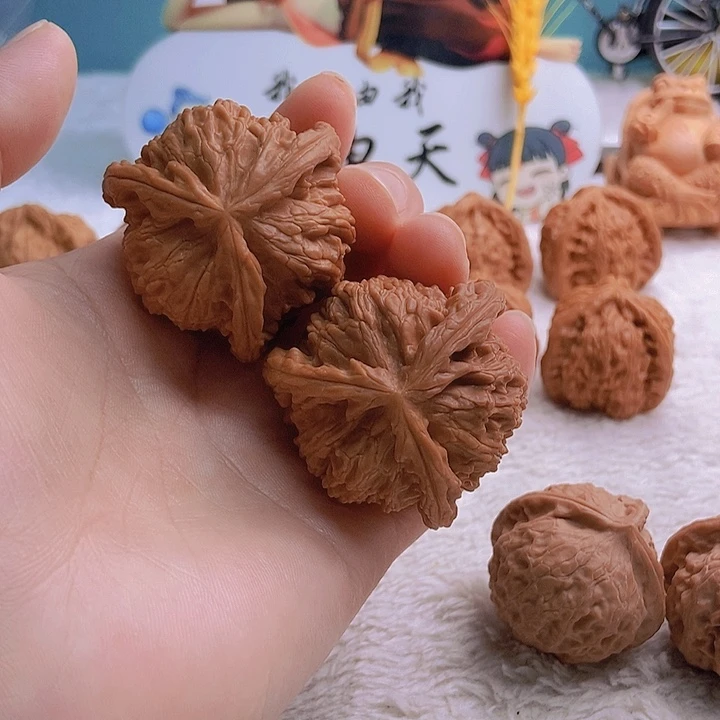 把件文玩核桃ꪑ**'三棱