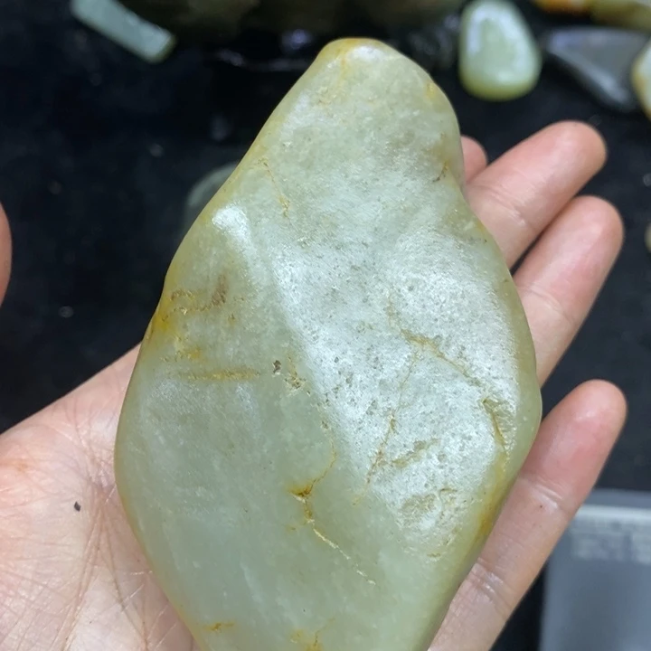 未镶嵌和田玉（糖玉）挂件