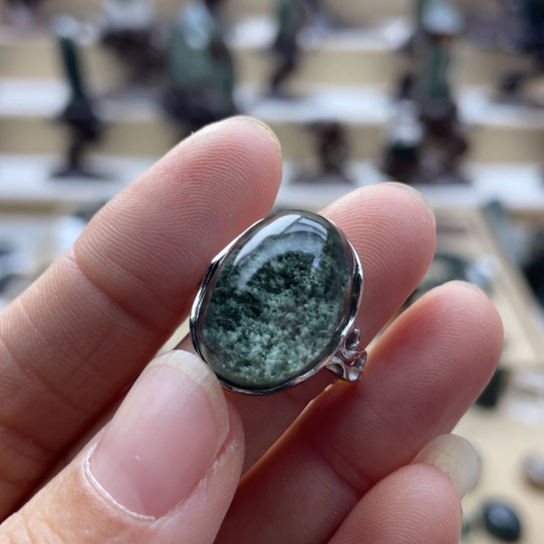水晶戒指银S925镶嵌绿幽灵蛋面戒指