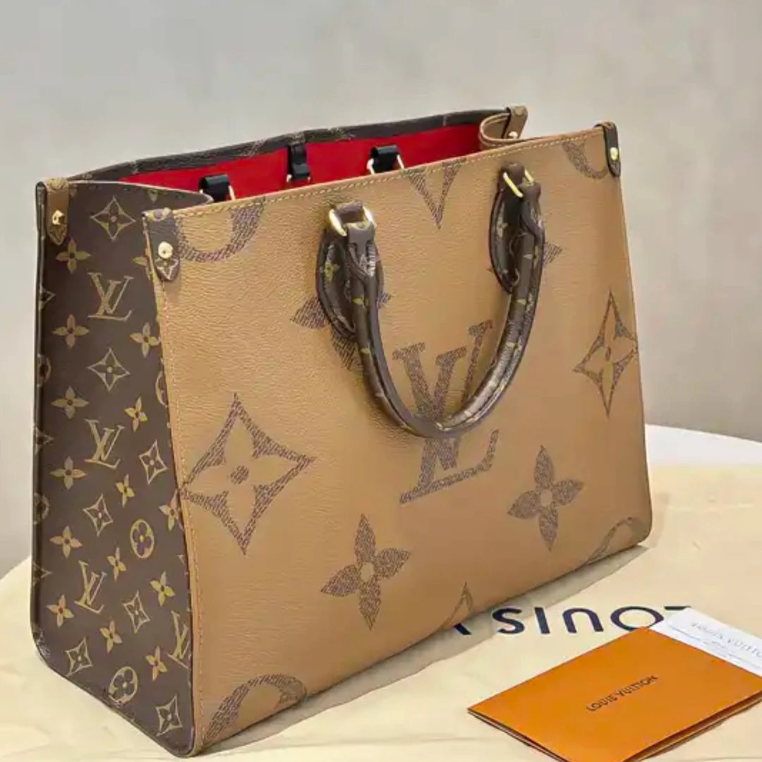 95新 LouisVuitton/路易威登 青奢荟/lv托特中号包/89941