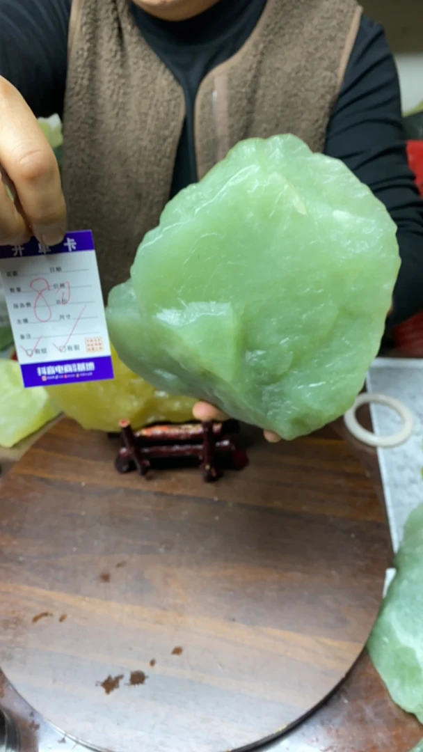 绿冰原石原料中国四大名玉岫玉纯天然原石