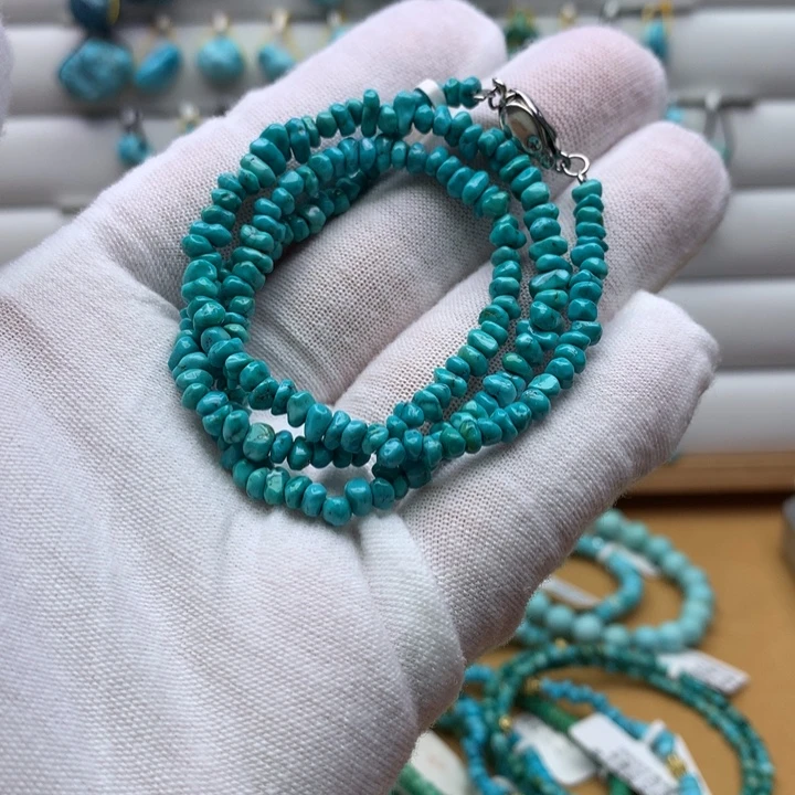 未镶嵌绿松石原矿