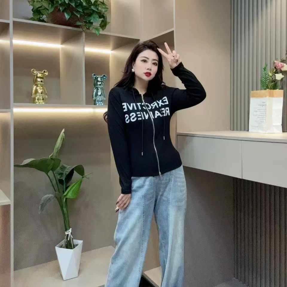 春季外套-点 1003时尚休闲字母洋气连帽百搭显瘦胖MM大码女装新款