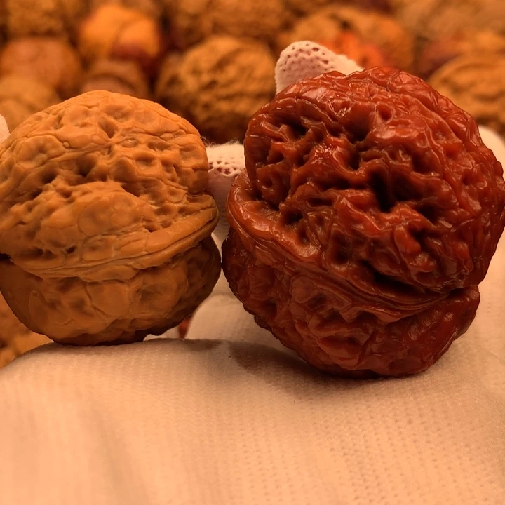 吊坠文玩核桃14………..