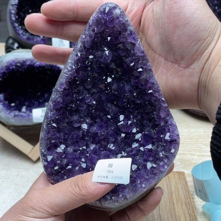 未镶嵌大型摆件（非配饰）紫晶路***基