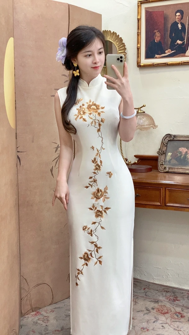 予溪自制【浮光】新中式国风气质高级刺绣修身显瘦改良旗袍裙