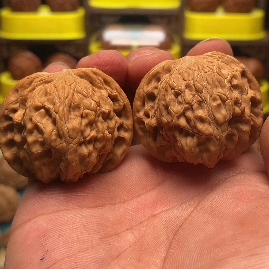 文玩核桃吊坠磨盘