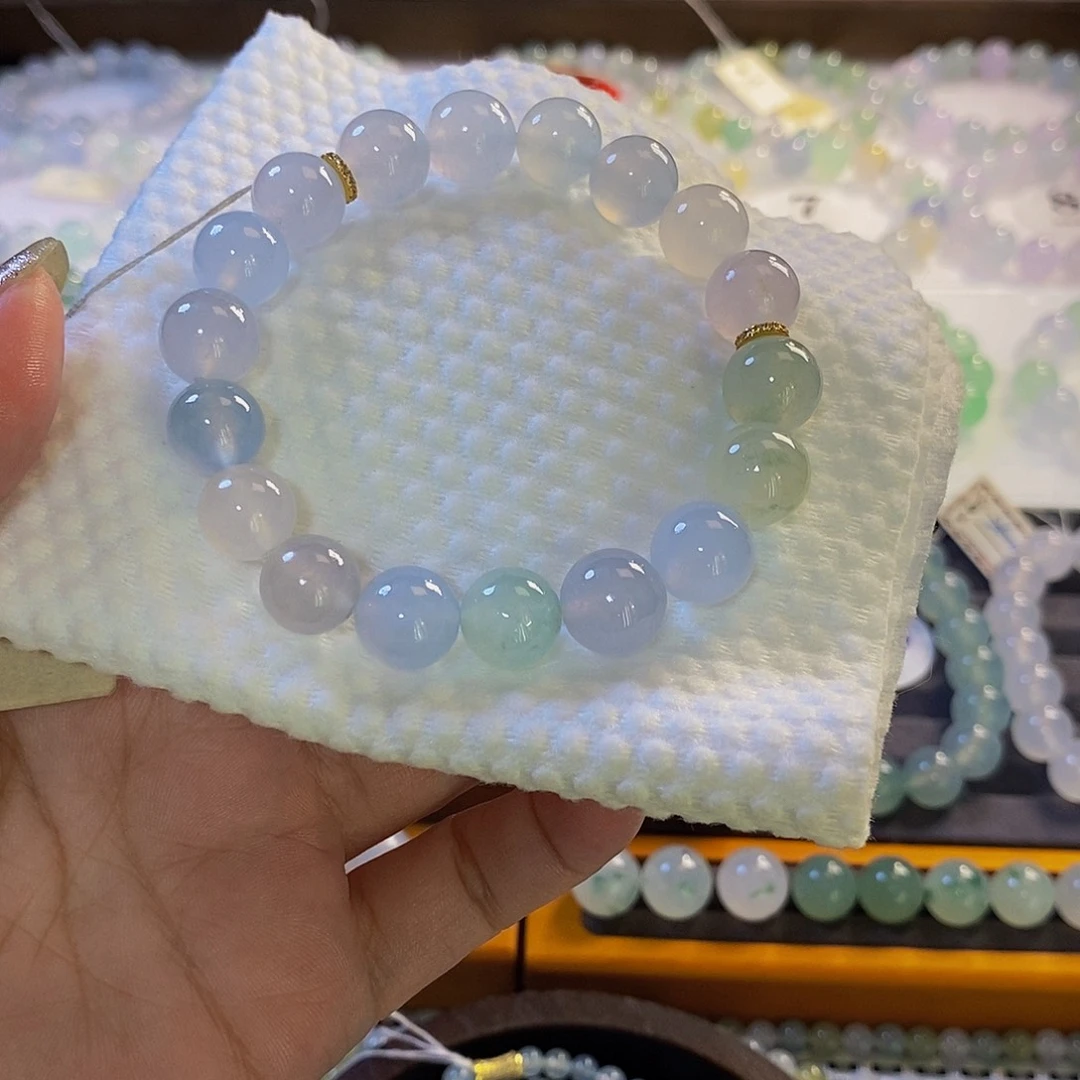 定制翡翠未镶嵌翡翠.