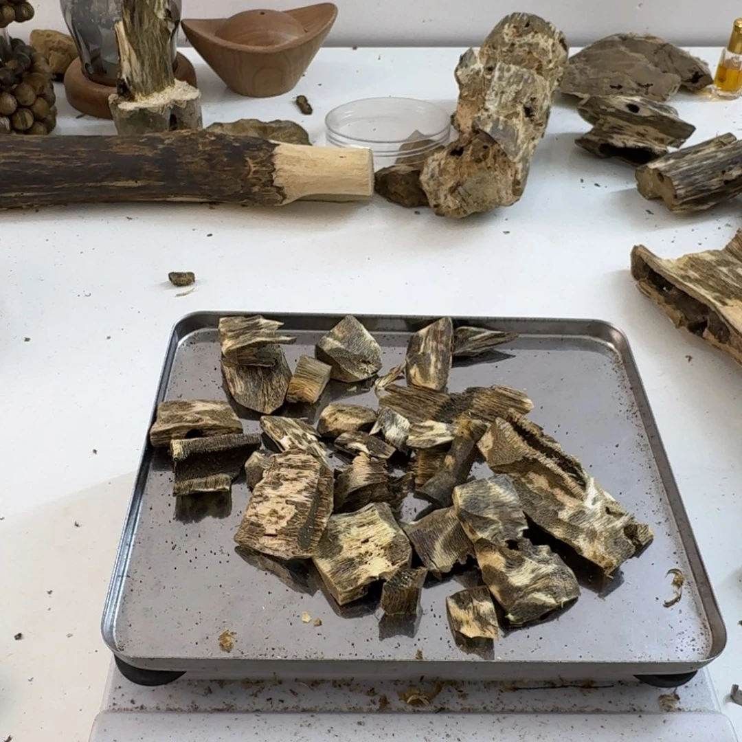 沉香碎屑沉香绿绮楠沉香51克