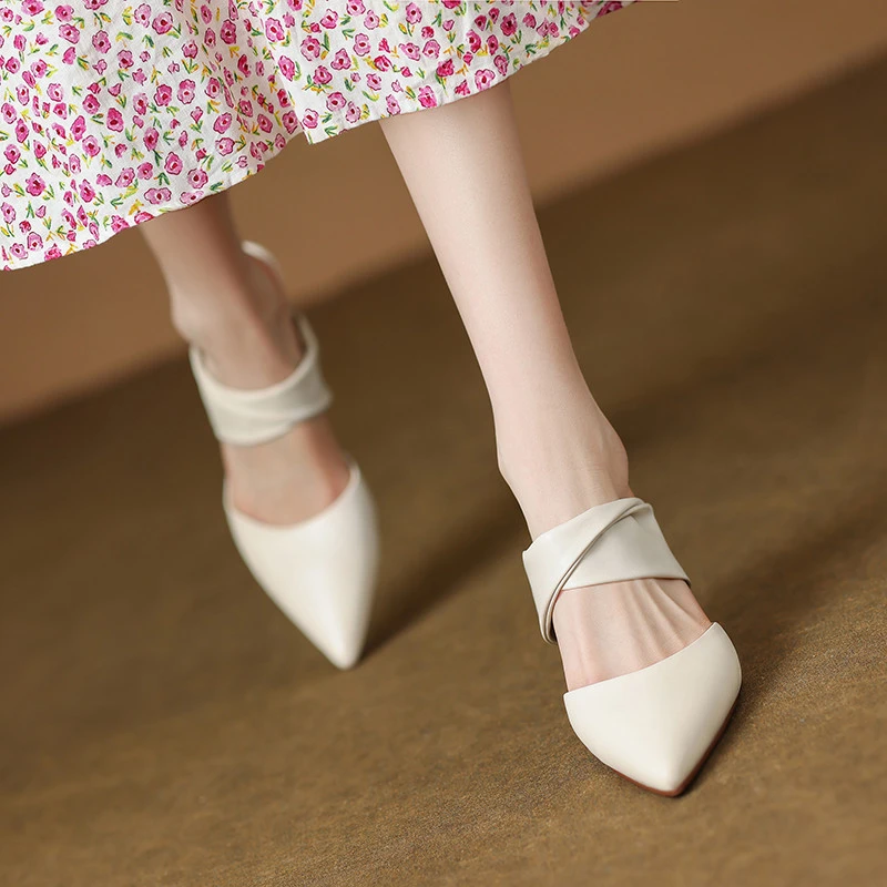 法式气质优雅复古尖头浅口包头后空高跟拖鞋水钻真皮白色细跟拖鞋