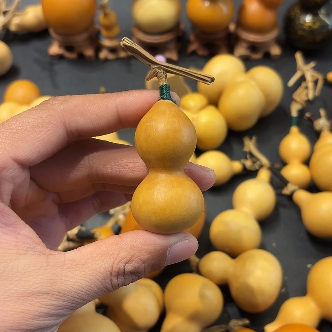 J*.葫芦1111111111111111