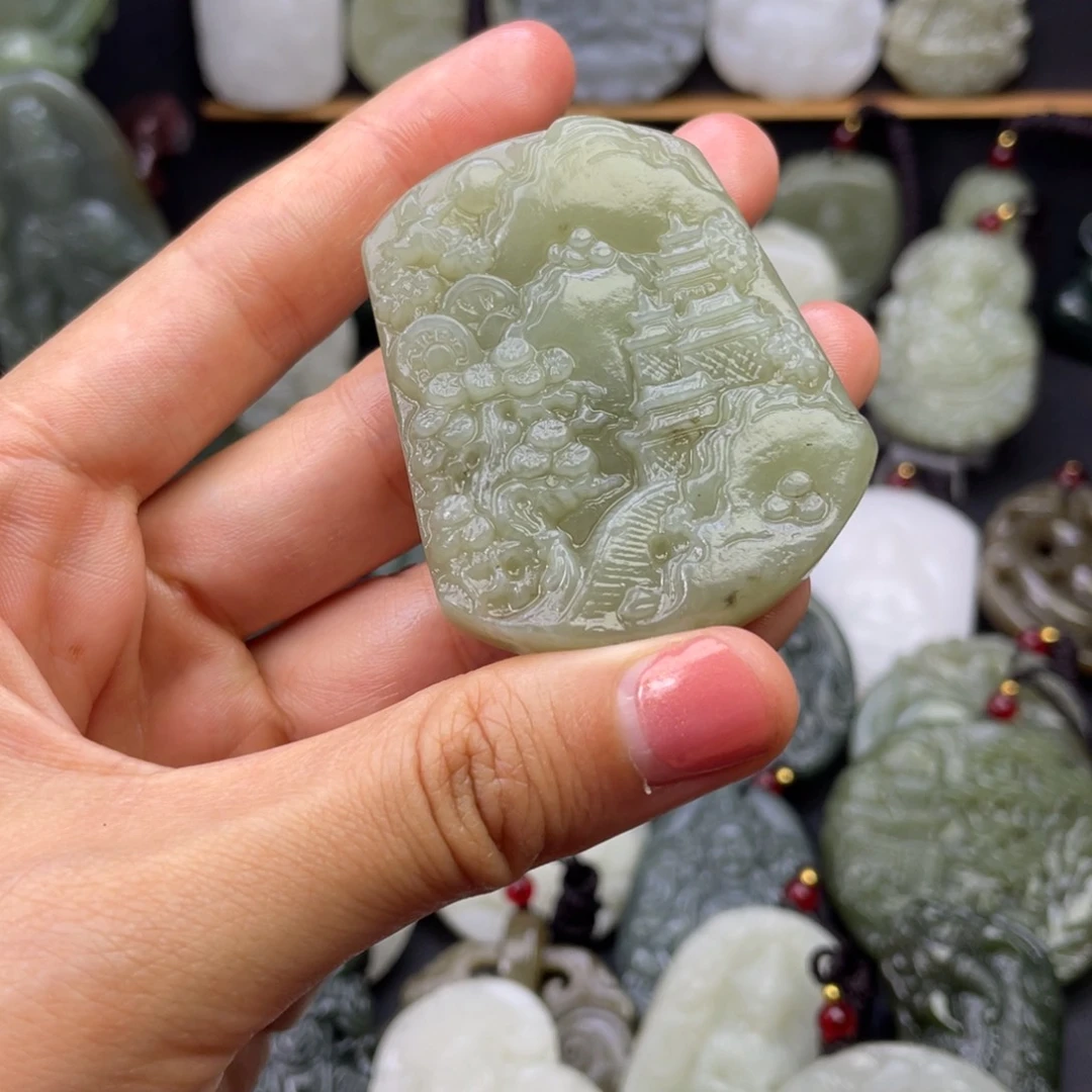 和田玉颈饰未镶嵌