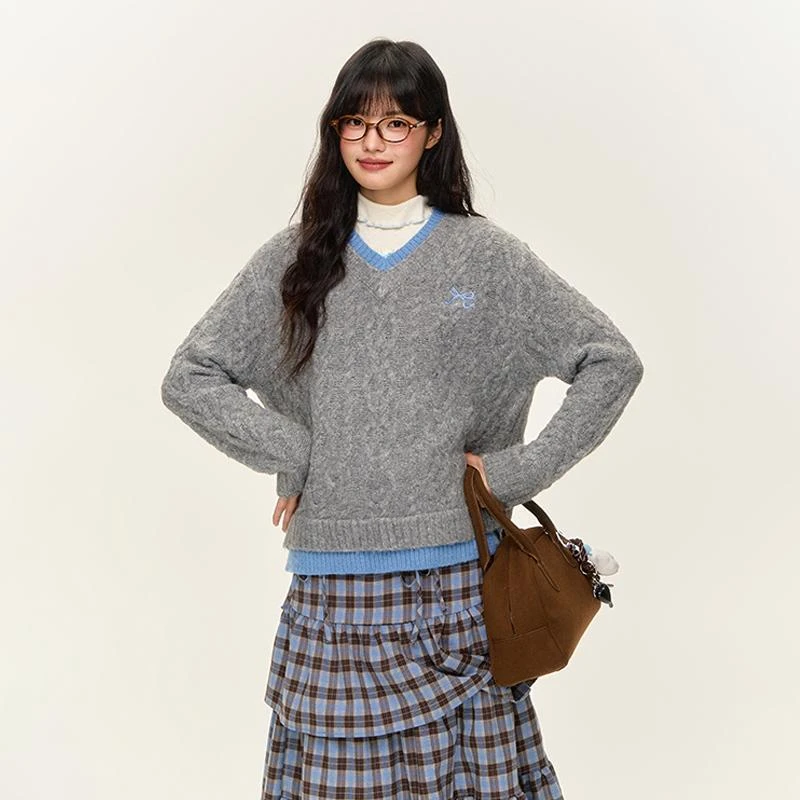 umoumo乌蘑(原ntot)多色百搭休闲学院少女针织衫假两件V领绞花毛