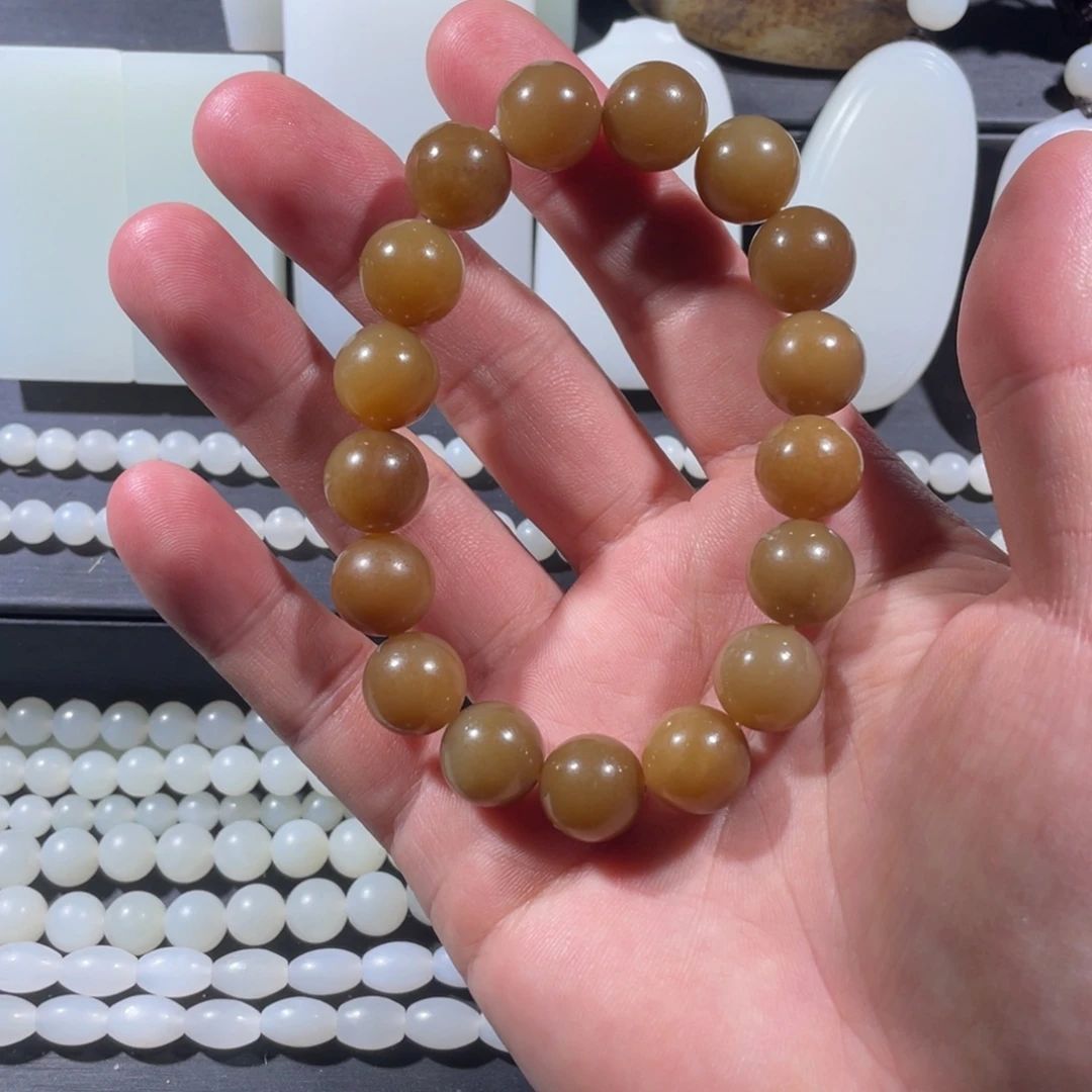 和田玉未镶嵌颈饰手串