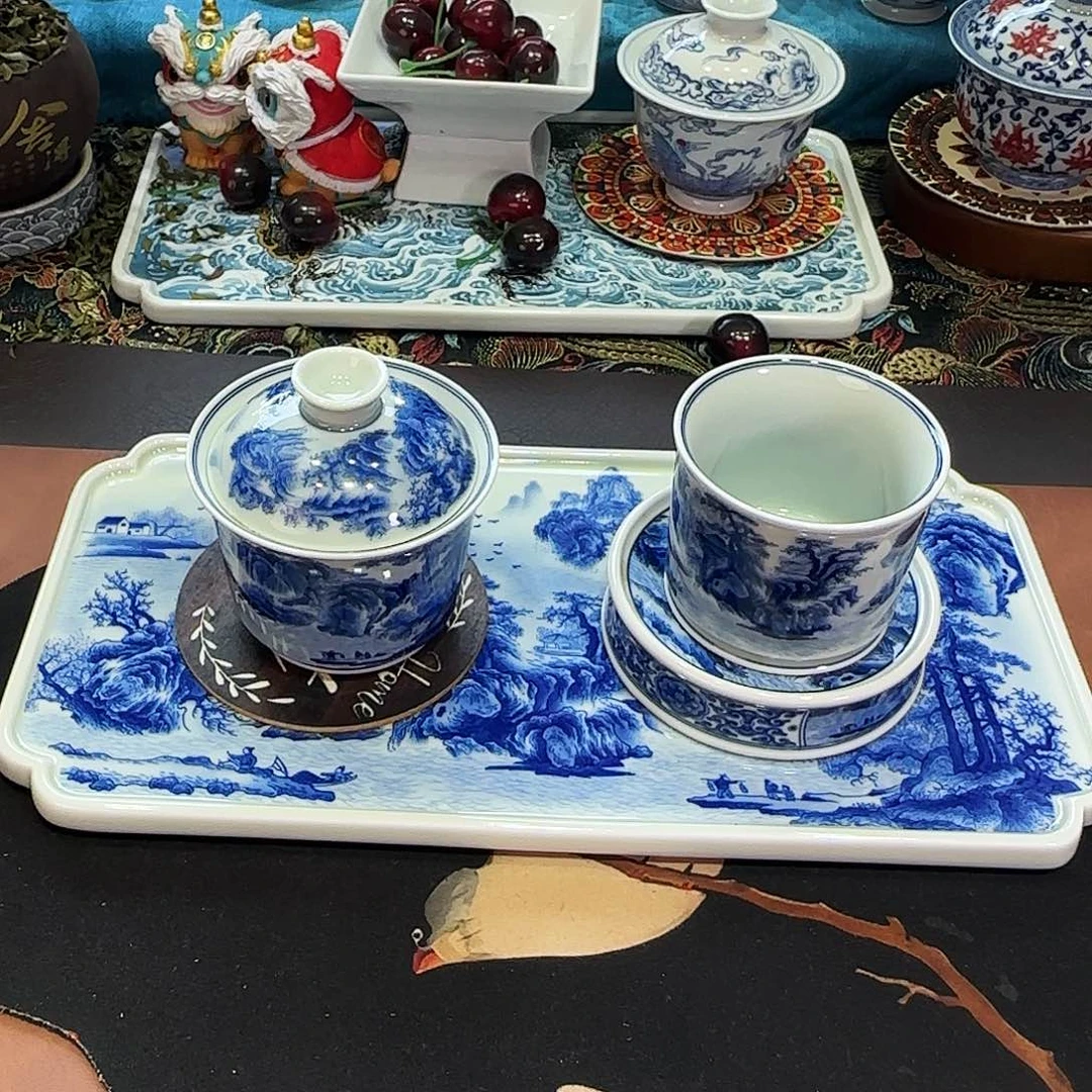 2579488795958886888999