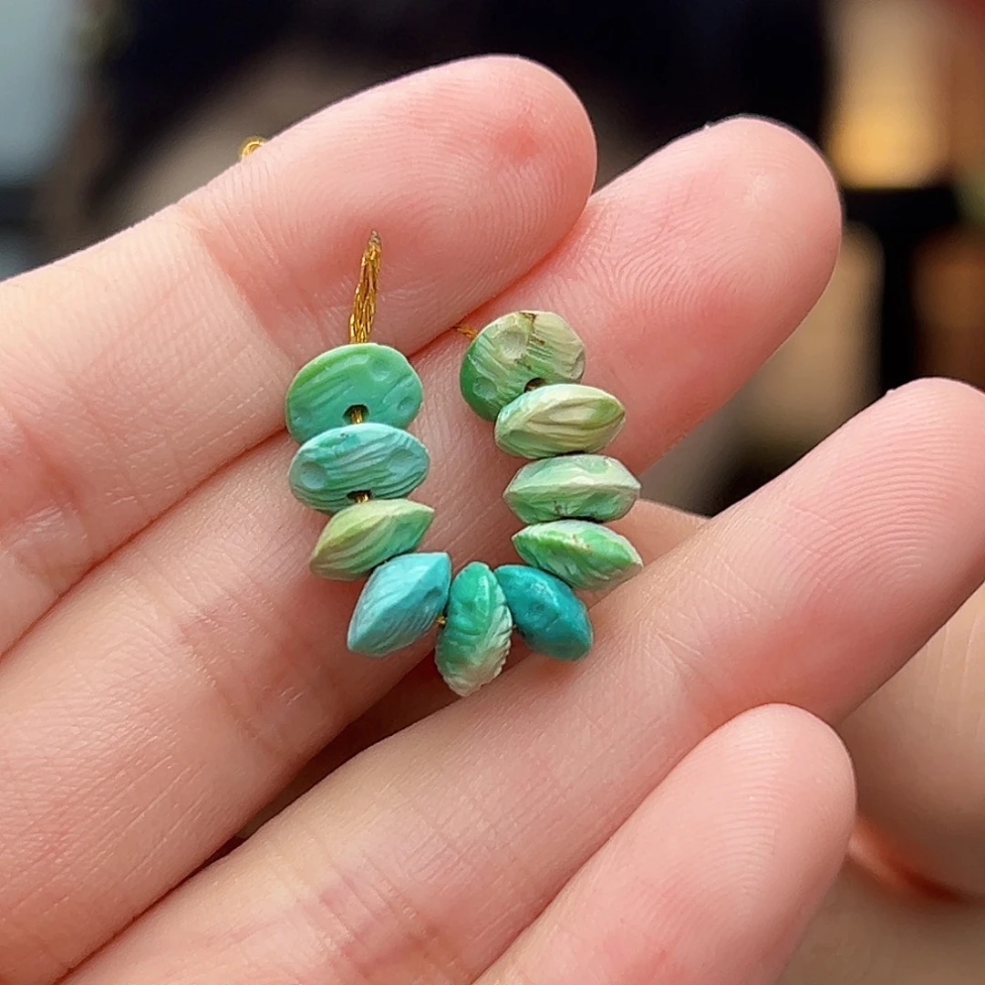 小***@绿松石未镶嵌珠宝奇石