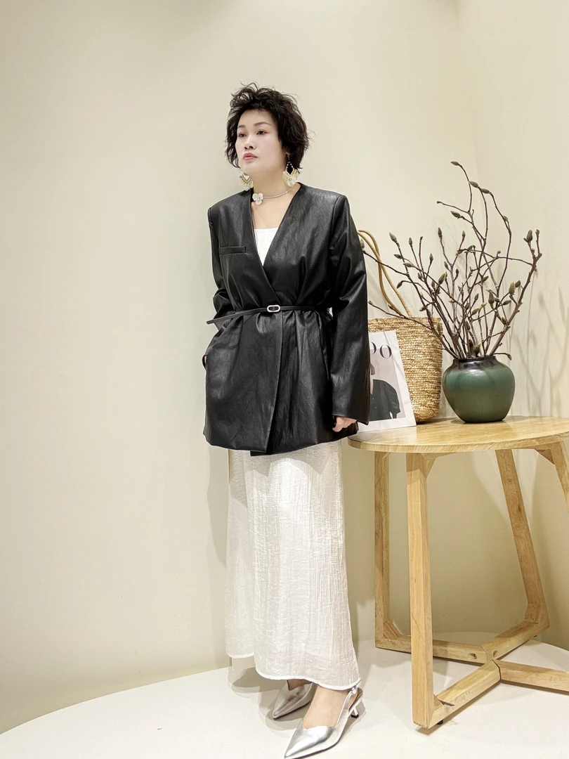 韩系极简风无领皮衣