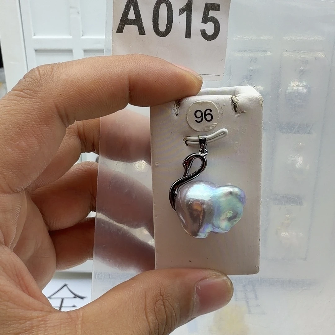 颈饰合金淡水珍珠