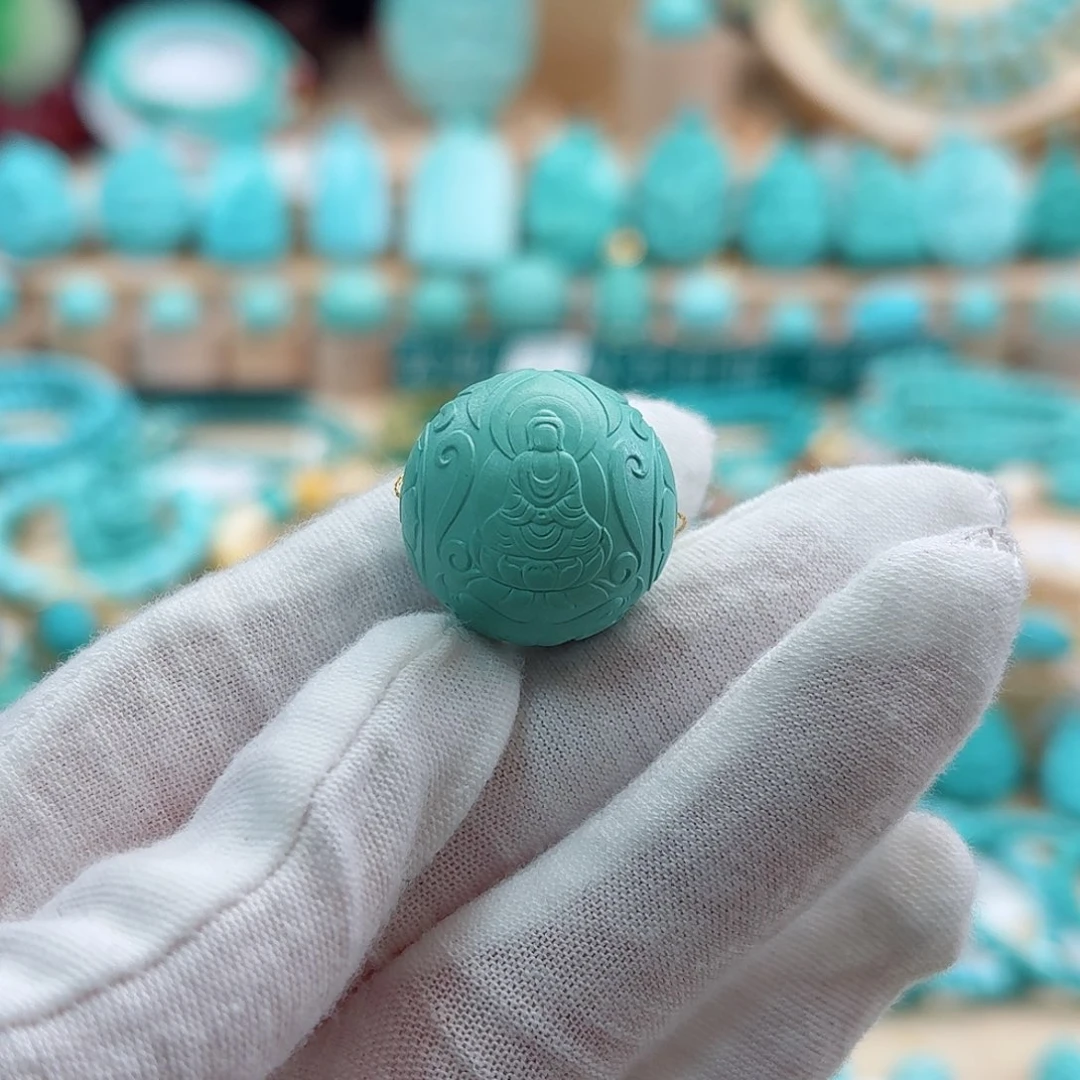 绿松石未镶嵌珠宝奇石