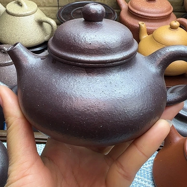 紫砂茶壶石红容天瑕疵