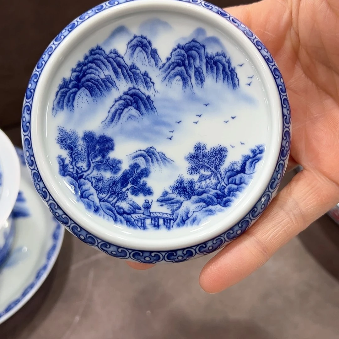 全场七景德镇的早高峰上都是