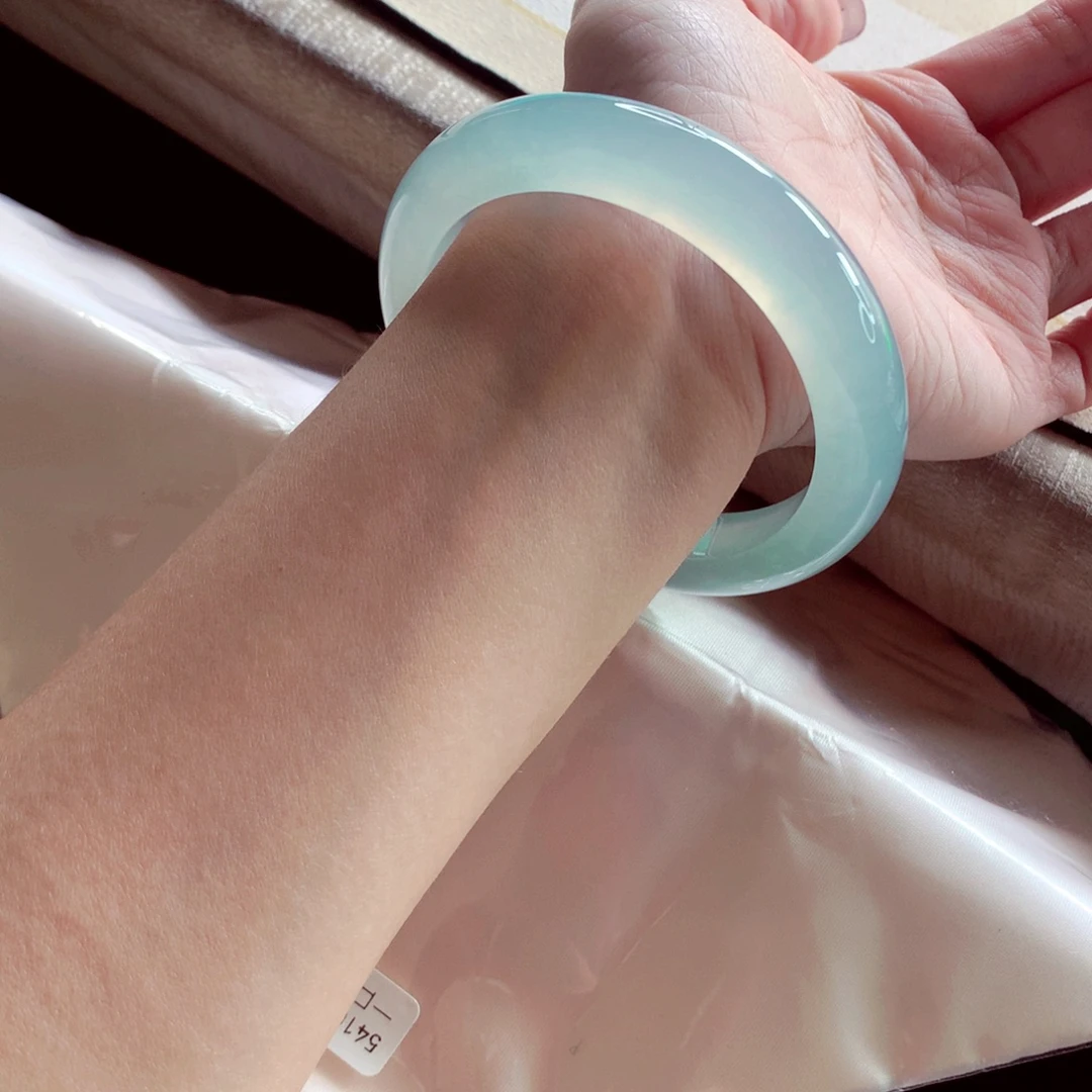 翡翠未镶嵌手镯58.3 高冰透至纯至净 灵