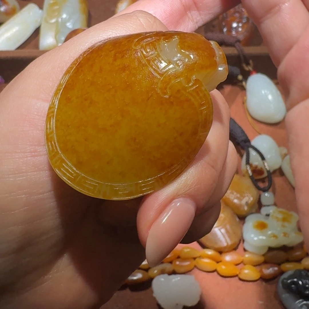 和田玉挂件未镶嵌不**风