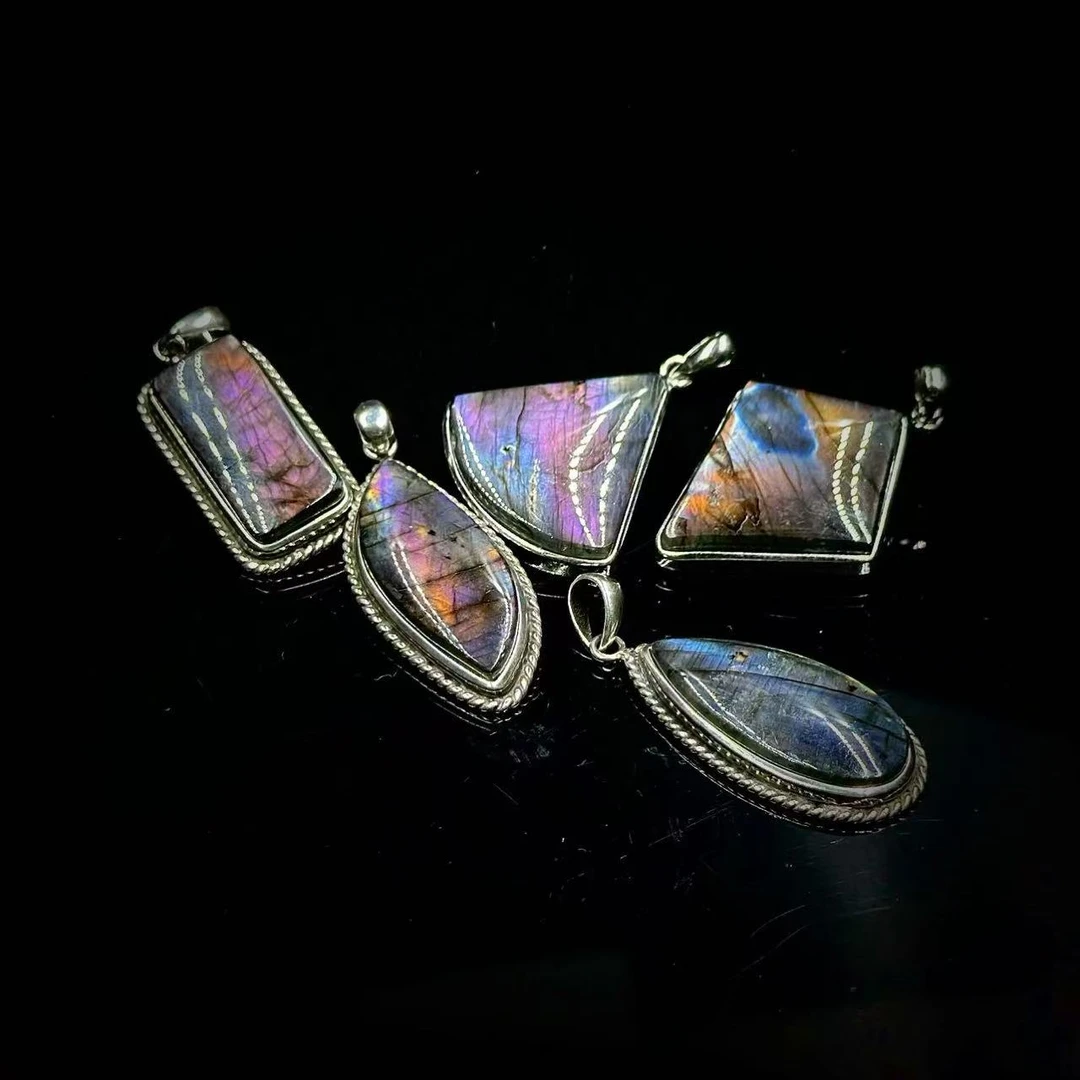 【缪老师严选】SJ1648 Labraite/晕彩拉长石吊坠 多样性发其一