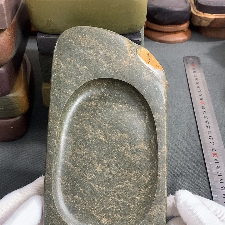 广东肇庆原石端砚