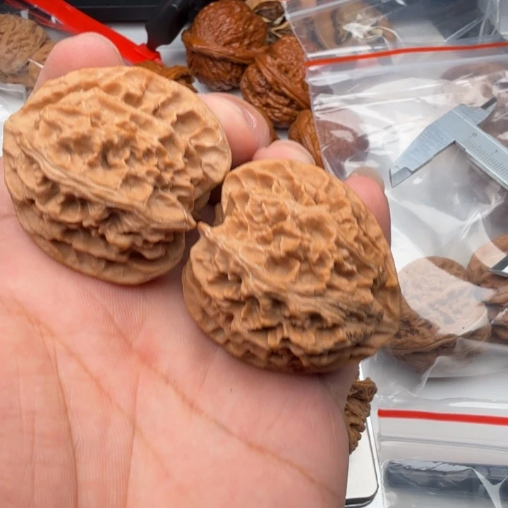 喯***.吊坠文玩核桃麻核桃2