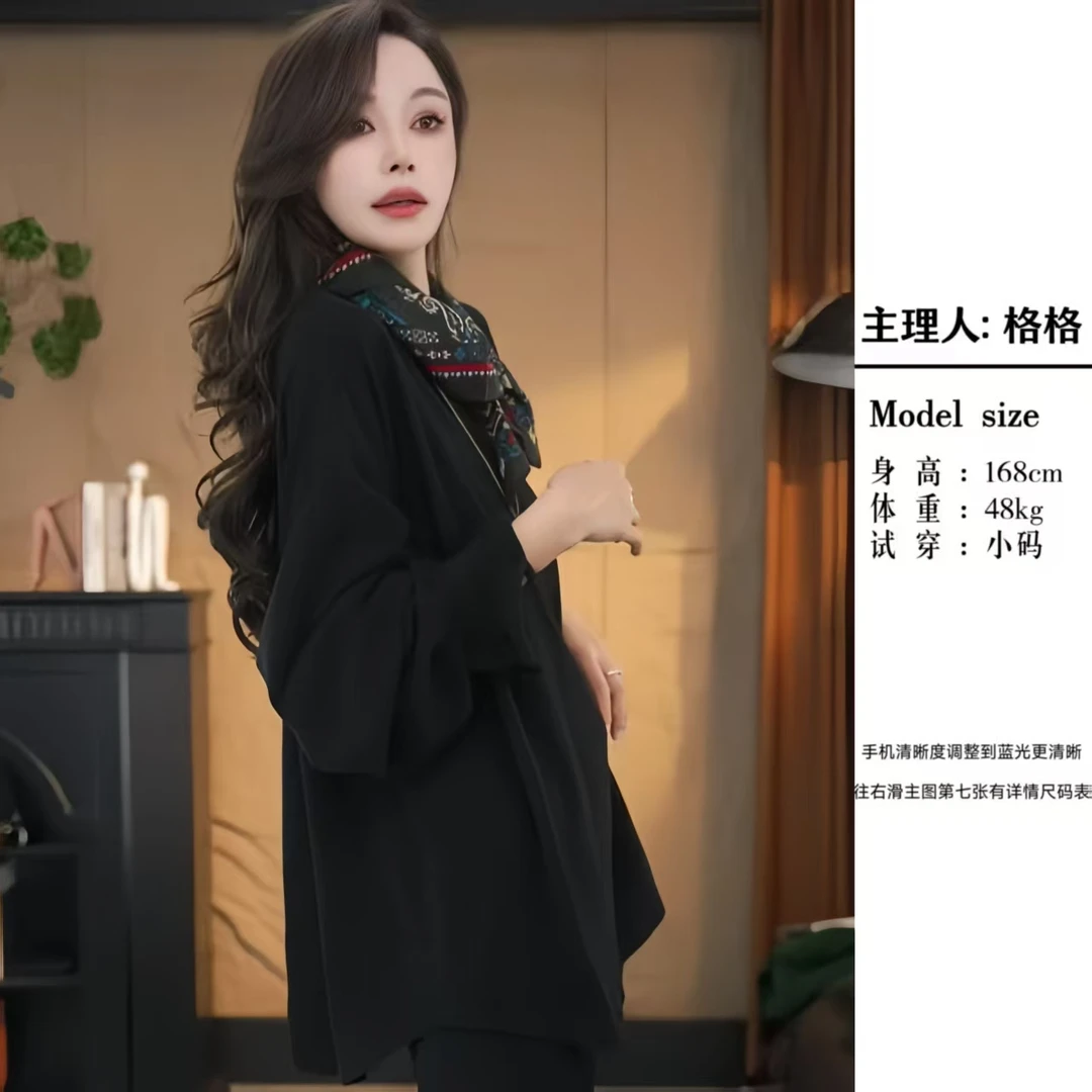 【格小姐】9865-3秋上新款流苏风简约百搭时尚花朵袖圆领卫衣打底女