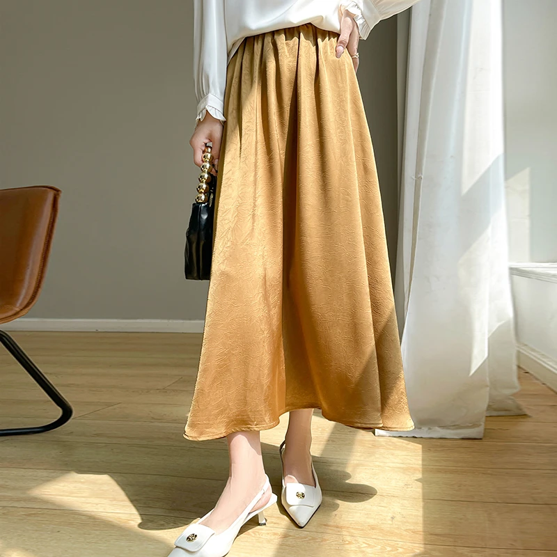 太美啦！丝滑缎面半身A字裙垂感长裙子2025夏季新款显瘦遮肚子中长