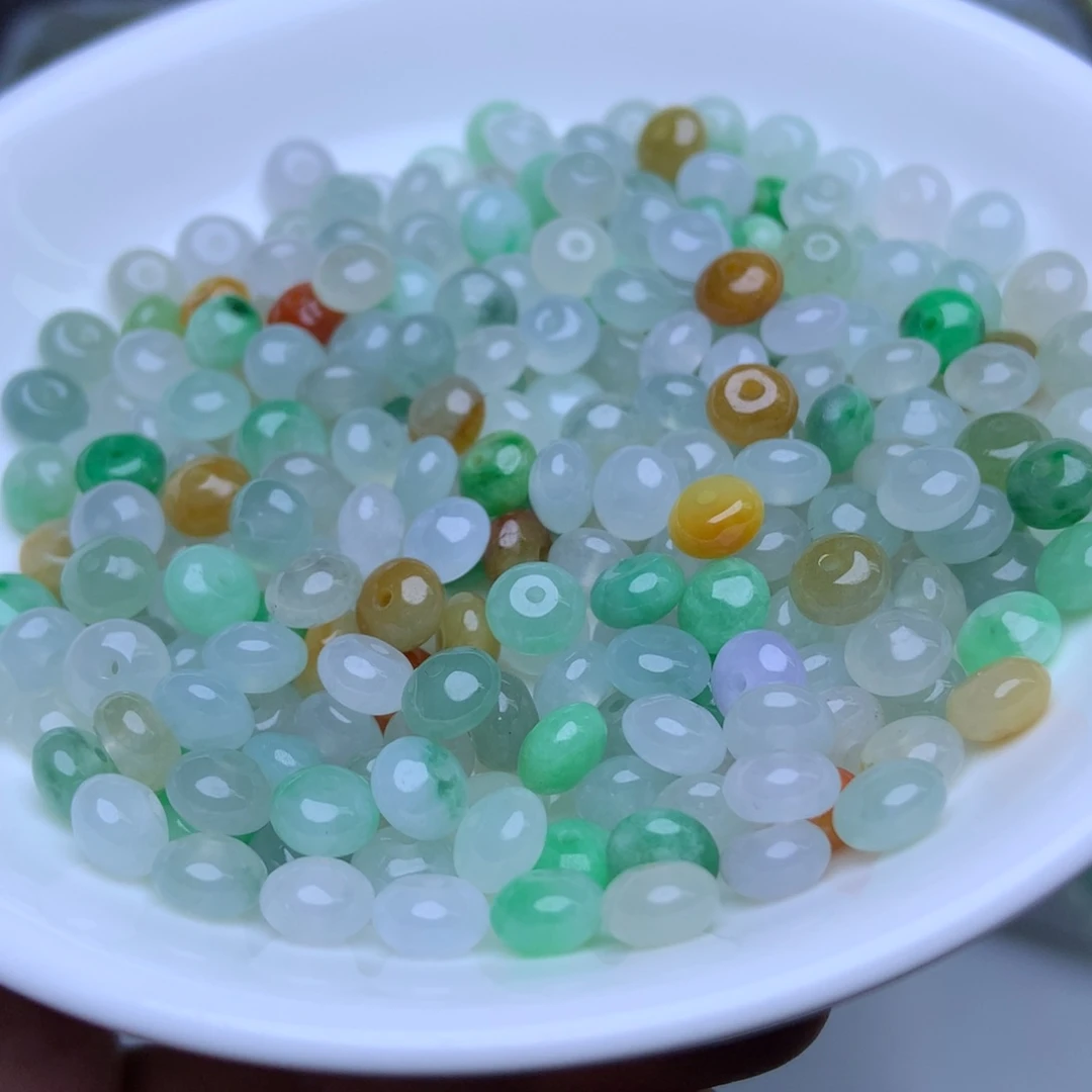 翡翠a货卡4乘6.5mm冰三彩鼓珠10个