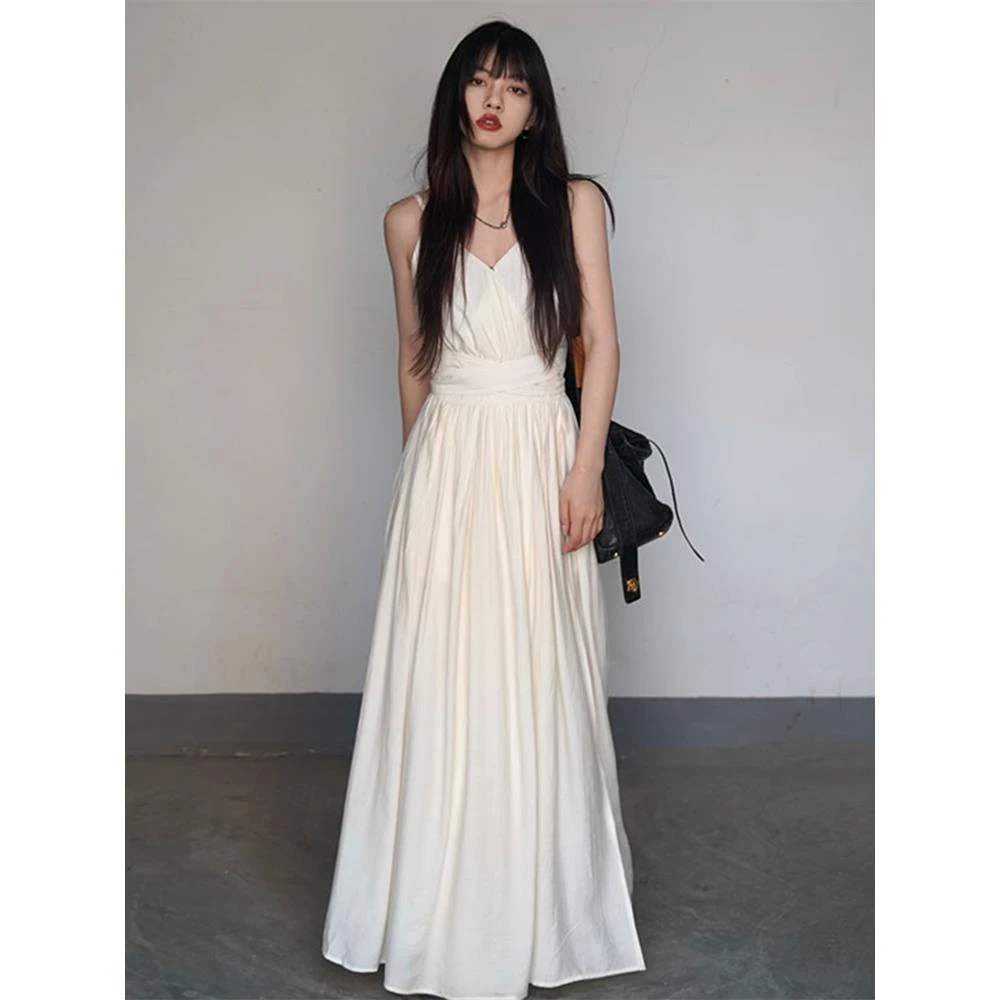 海边度假吊带长裙女春夏高级感高腰显瘦白色气