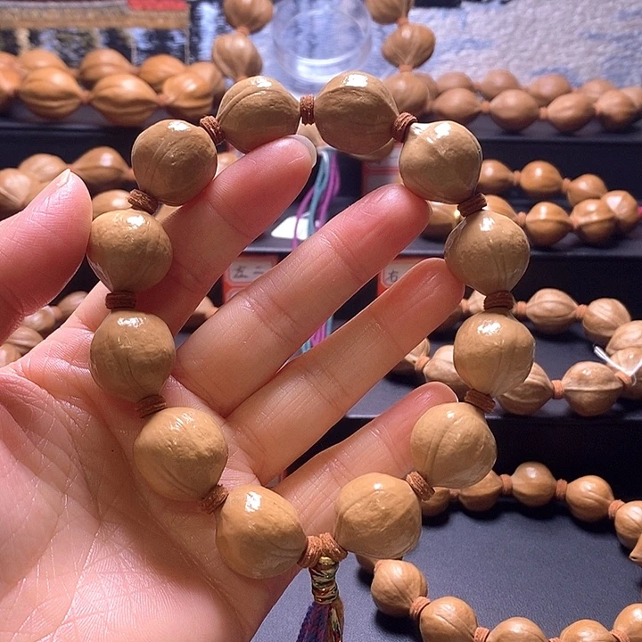 橄榄核手串蜜桃臀18×21