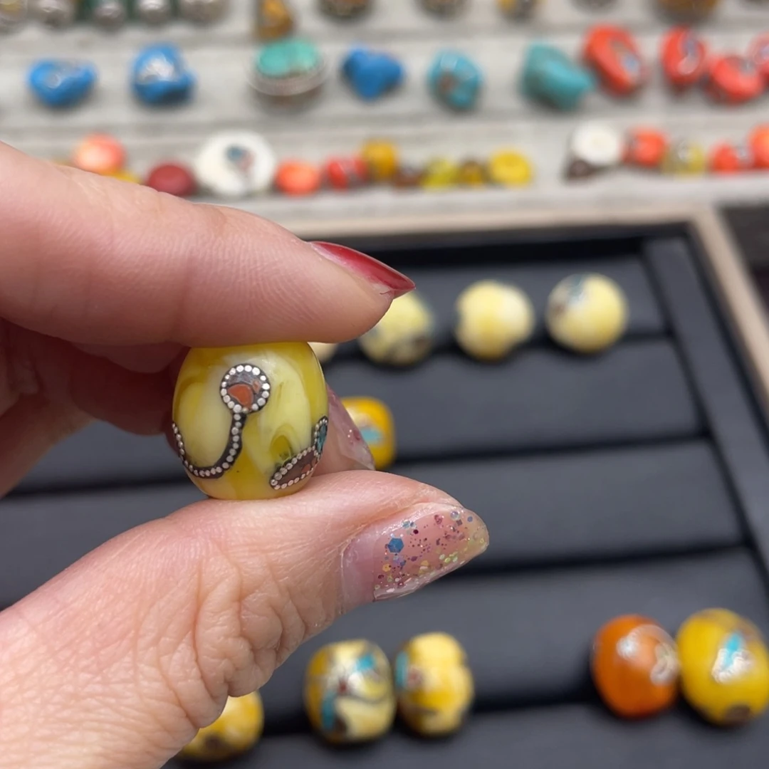 无非金属雪*吴尼泊尔