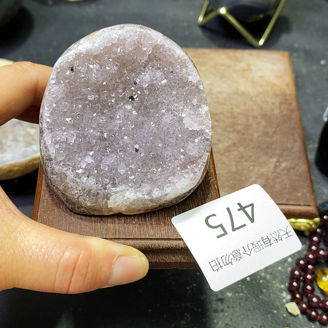 未镶嵌水晶大型摆件（非配饰）