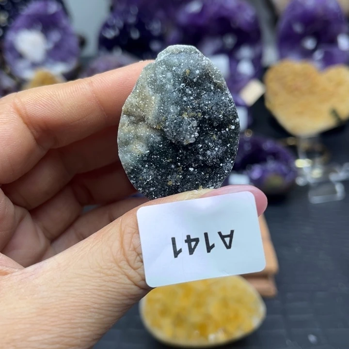 未镶嵌水晶大型摆件（非配饰）